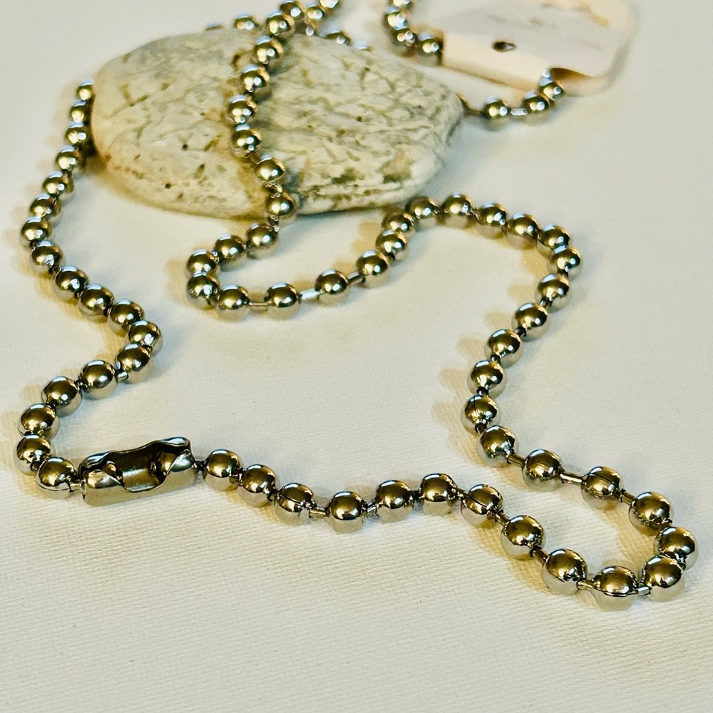 Ball chain stainless steel silver 34” length, width 6 mm - Picture 5 of 5